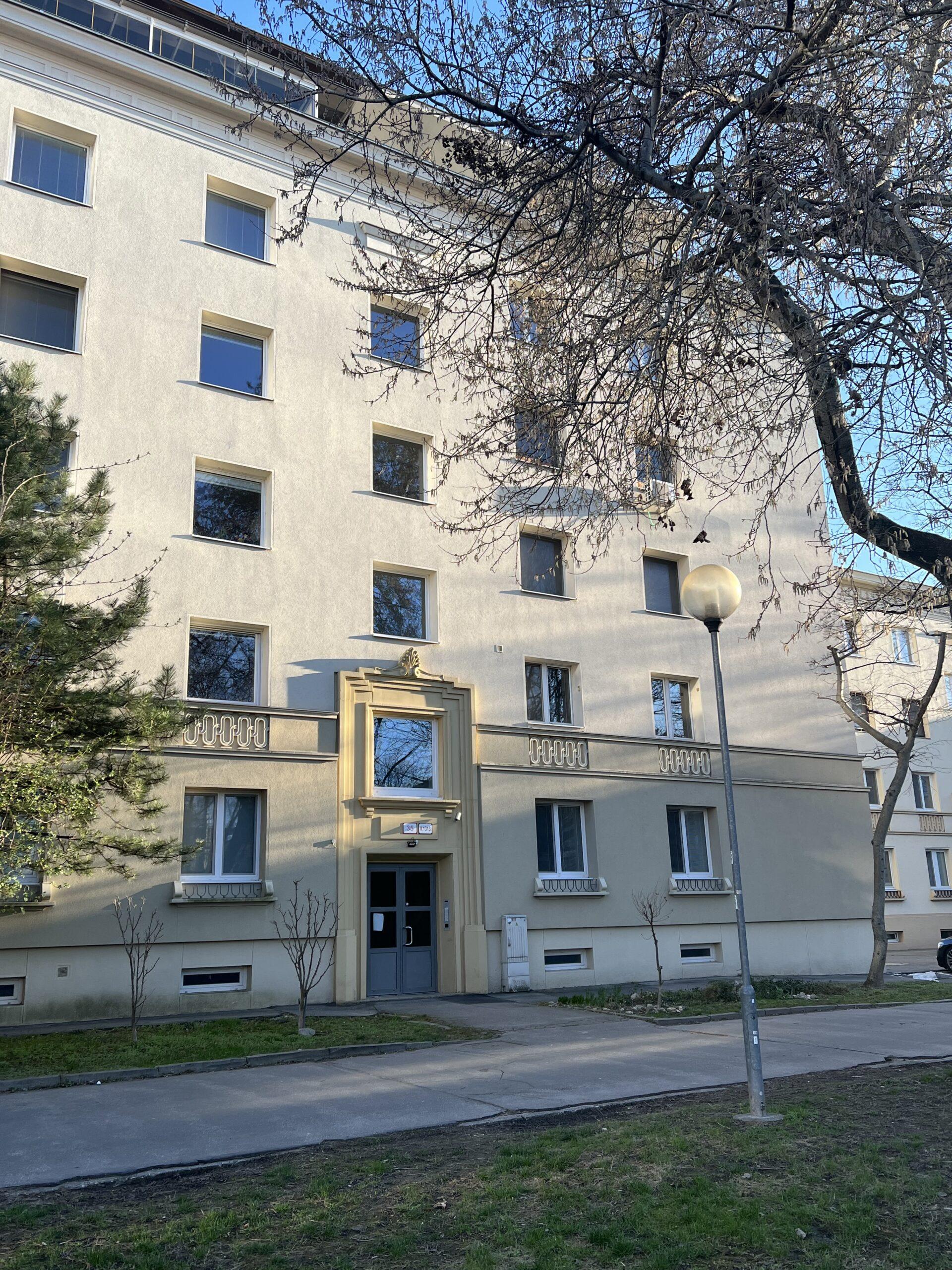 Rekonštrukcia bytového domu Prievozská